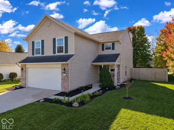10619 Ashview Dr, Fishers, IN 46038