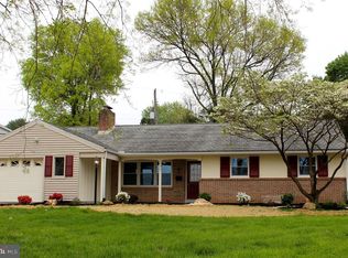 454 Weidman Ave, Sinking Spring, PA 19608