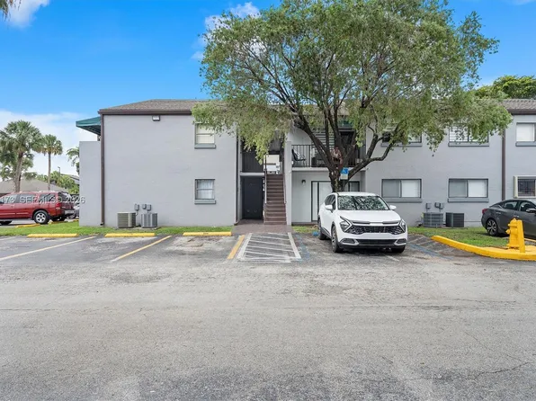 7407 SW 152nd Ave #4-103, Miami, FL 33193