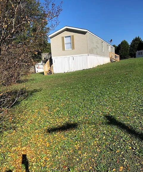 3392 Julia Ct — Photo 5