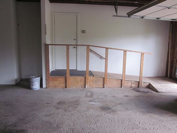 Entrance ramp in garage