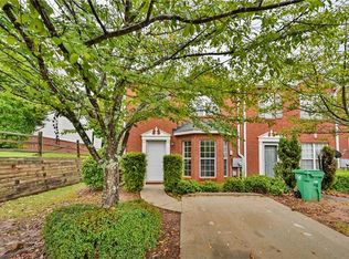 5868 Strathmoor Manor Cir, Lithonia, GA 30058