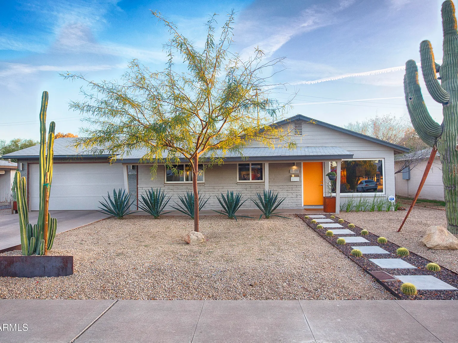 3 bed, 2.0 bath, 1416 sqft, $3,500 — Photo 1