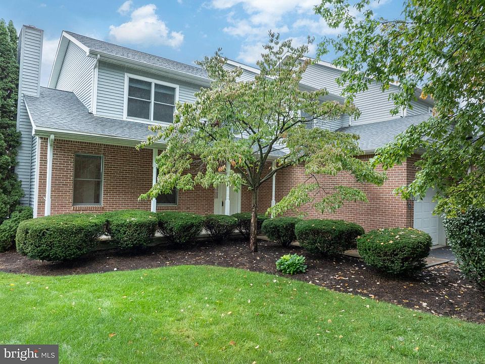 1st image of 1460 Blue Course Dr APT 25