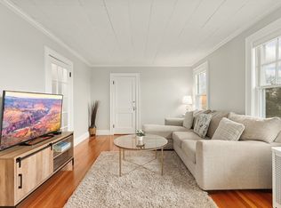 54 Edgecliff Rd #2, Watertown, MA 02472