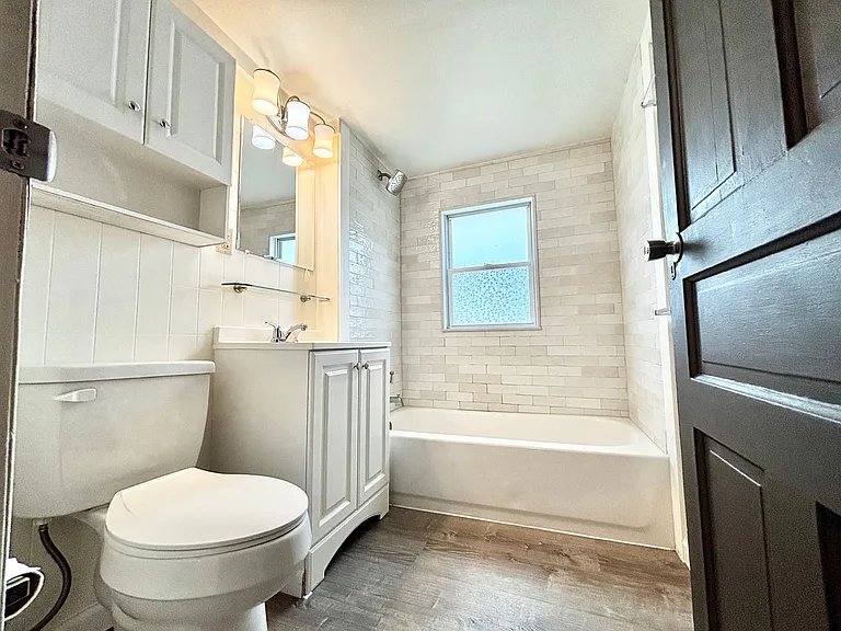 307 Mulberry Ln — Photo 12