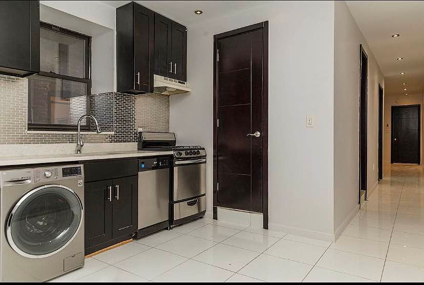 1st image of 4 Manhattan Ave APT 2b