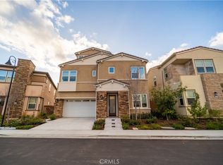 599 Serrano Summit Dr, Lake Forest, CA 92630