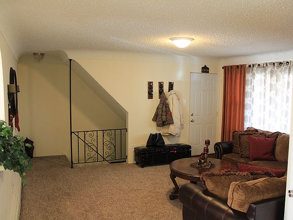 4th image of 14455 Jefferson Ave #1