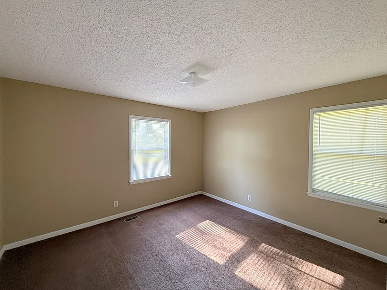 6079 Wall Triana Hwy — Photo 21