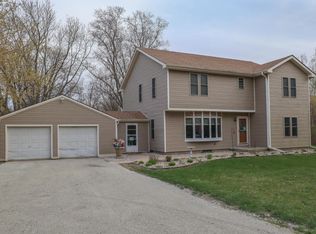 5201 4 Mile Rd, Racine, WI 53402