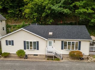 31 Schnackel Dr, Rochester, NY 14622