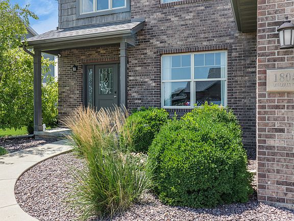 2nd image of 1805 Loblolly Dr