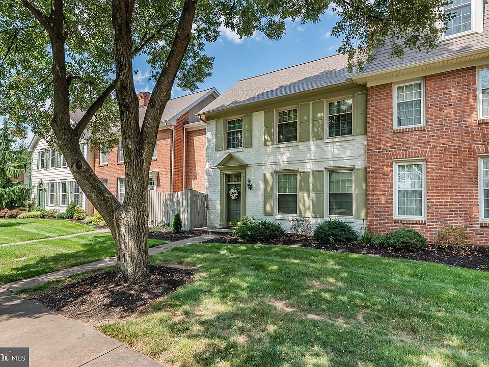 42 Kensington Sq, Mechanicsburg, PA 17050 Zillow