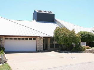 6215 Tezcuco Ct, Granbury, TX 76049