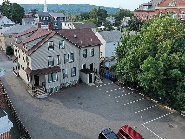 17 Liberty St #2 — Photo 26