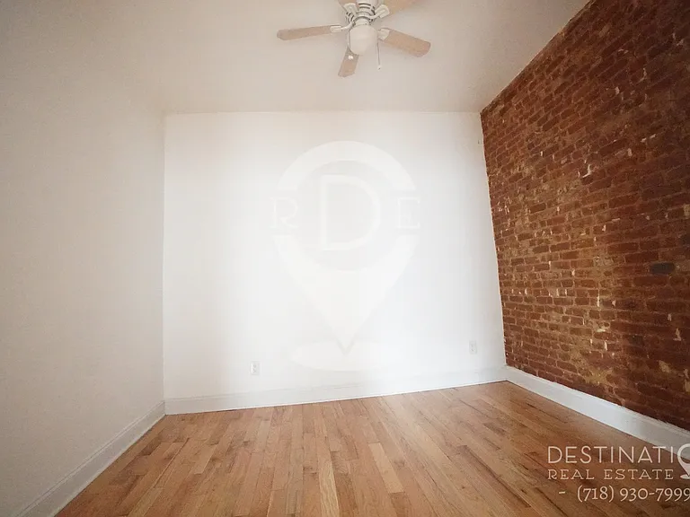 257 Kingston Ave #3R — Photo 10