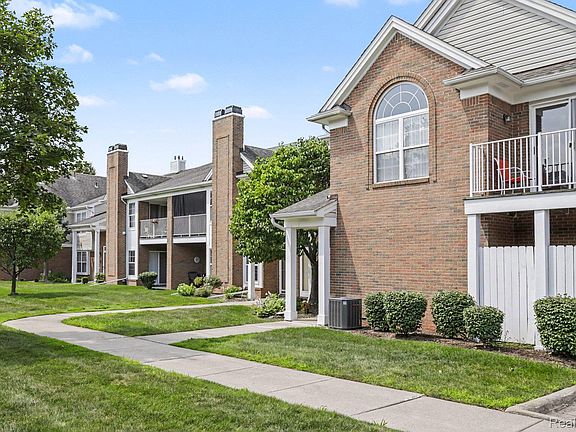 2nd image of 46246 Baldwin Dr #45