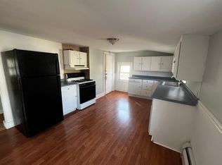 93 Clifford St FLOOR 2, Pawtucket, RI 02860