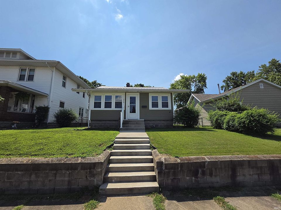 1st image of 308 S 9th St