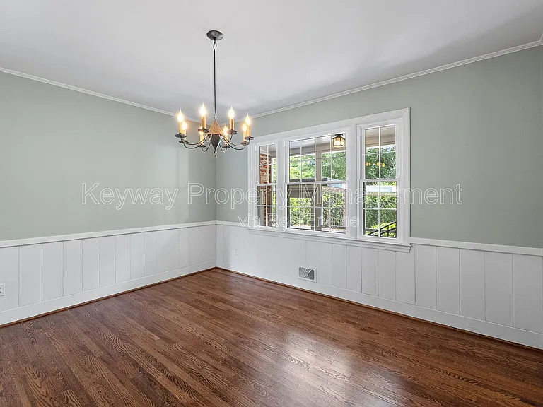 1529 Dibble Rd S — Photo 5