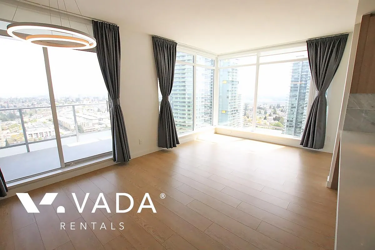 6538 Nelson Avenue Burnaby — Photo 1