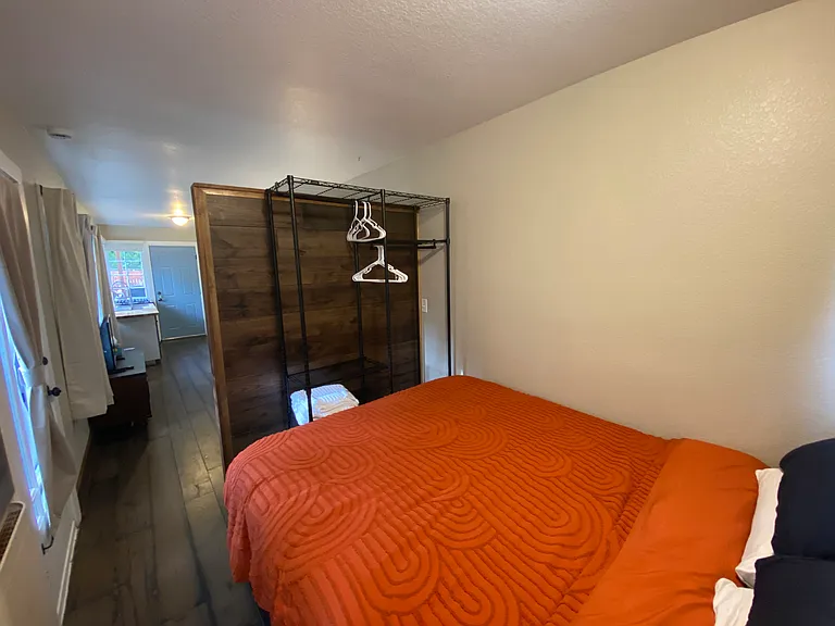 706 W Pikes Peak Ave #L1 — Photo 11