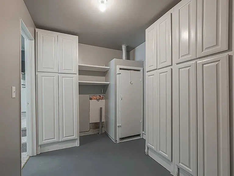 2325 Mustang St — Photo 11