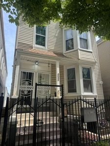 4545 S Hermitage Ave, Chicago, IL, 60609