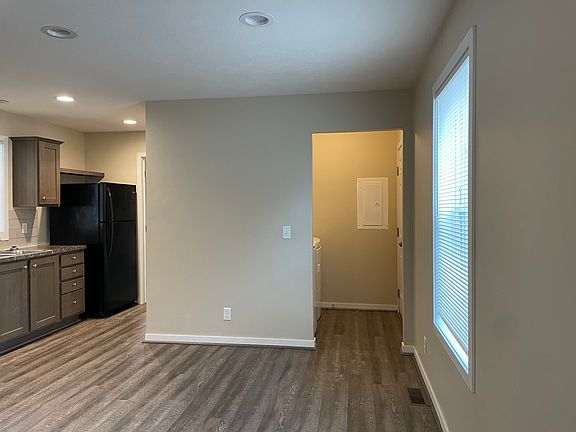 2nd image of 47 Bluebird Hill Dr #250
