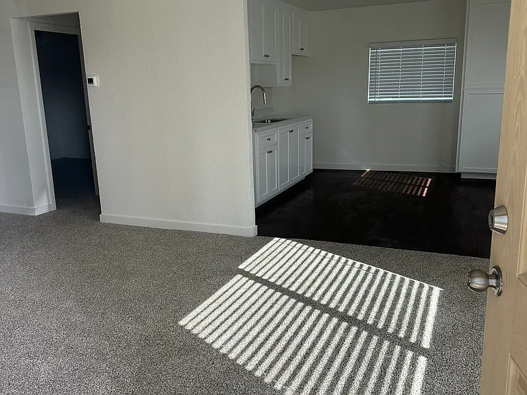 1215 Amador Ave — Photo 3