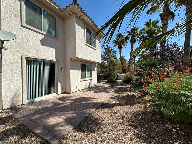 197 Spring Hollow Dr — Photo 23