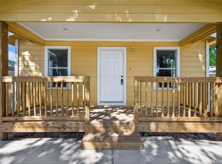 511 E Melville Dr, Crosby, TX 77532