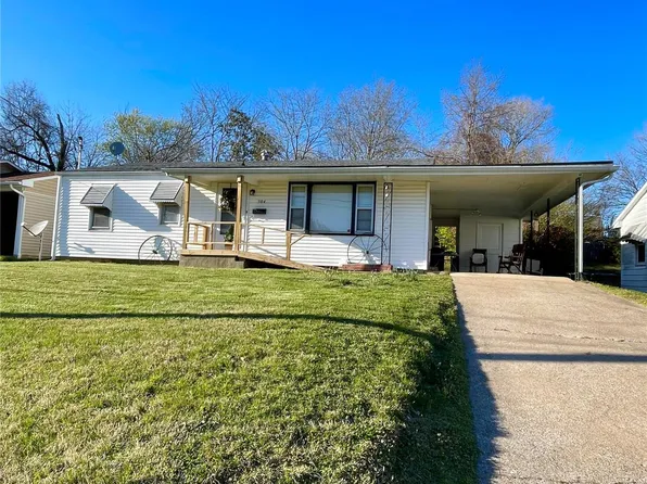 904 Brown St, Jackson, MO 63755