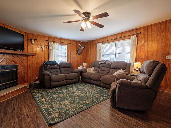 5th image of 6943 Simpson Rd