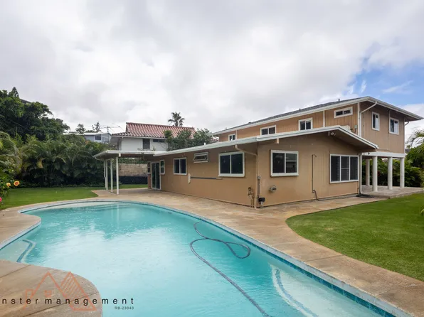 1568 Kupau St, Kailua, HI 96734