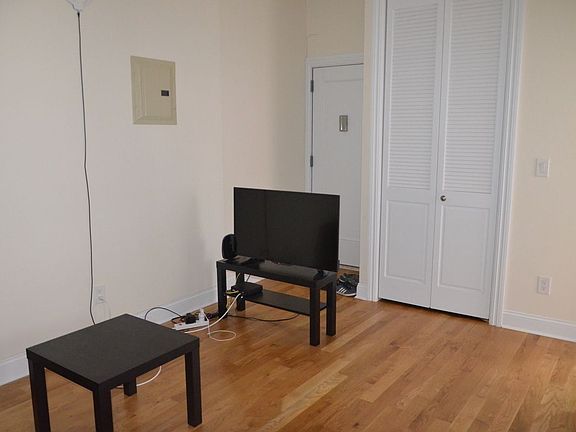 2nd image of 503 E 78th St APT 6C