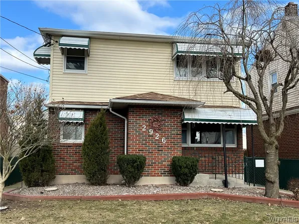 2926 Grand Ave, Niagara Falls, NY 14301