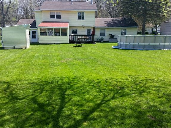 3rd image of 29 Arbor Dr #2