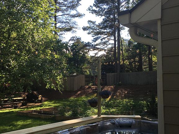 3rd image of 1780 Sacketts Dr