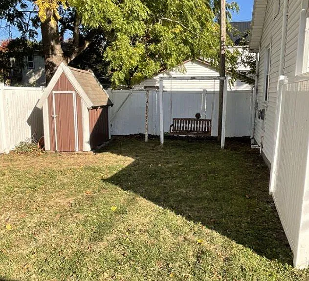 side yard