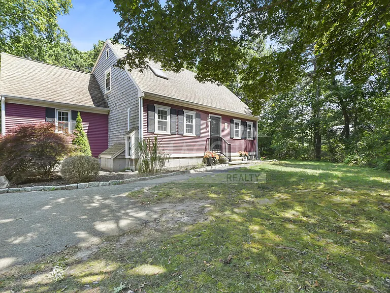 142 Noisy Hole Rd — Photo 2