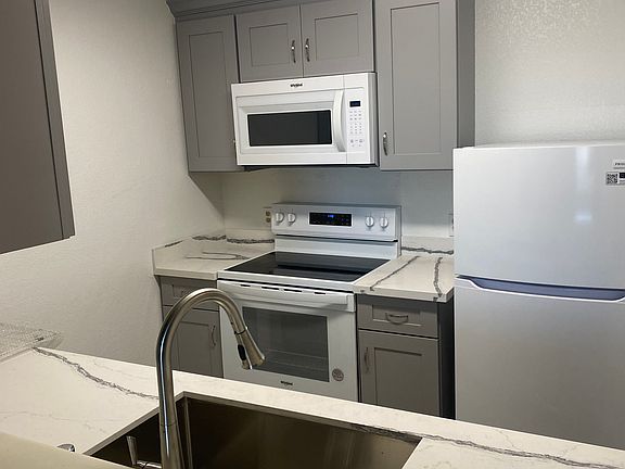 3rd image of 661 Royston Ln APT 239