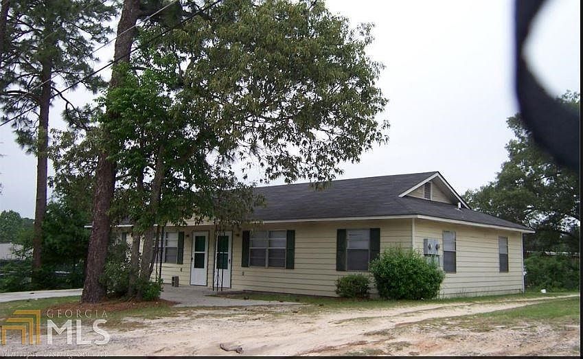 2nd image of 101 Orange St