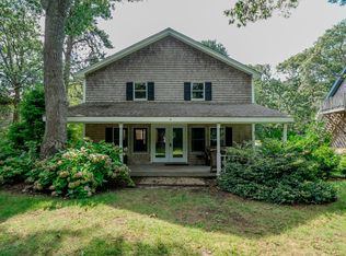 4 Lagrange Ave, Oak Bluffs, MA 02557