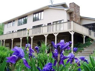 1499 Highway 91 N, Mountain City, TN 37683