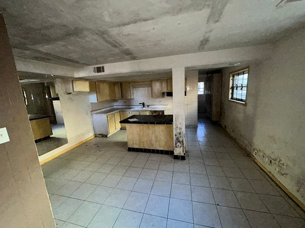 chicago-illinois-4152225 picture