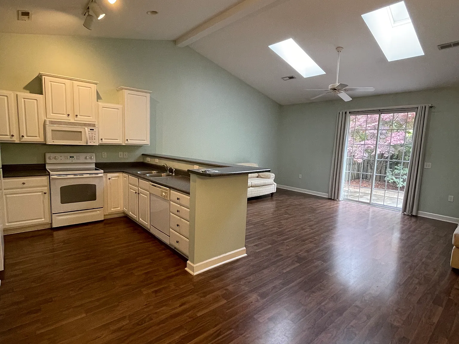 5126 Christian Dr. — Photo 3