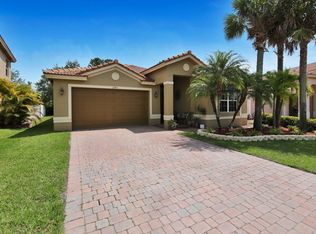 2985 SW Porpoise Cir, Stuart, FL 34997