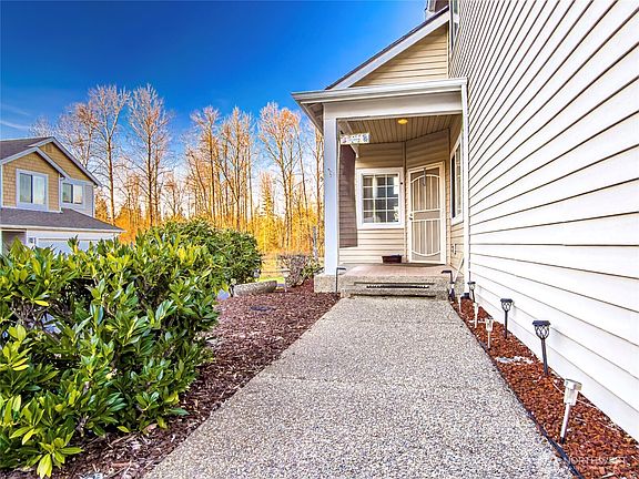 3rd image of 13306 SE 176th Lane